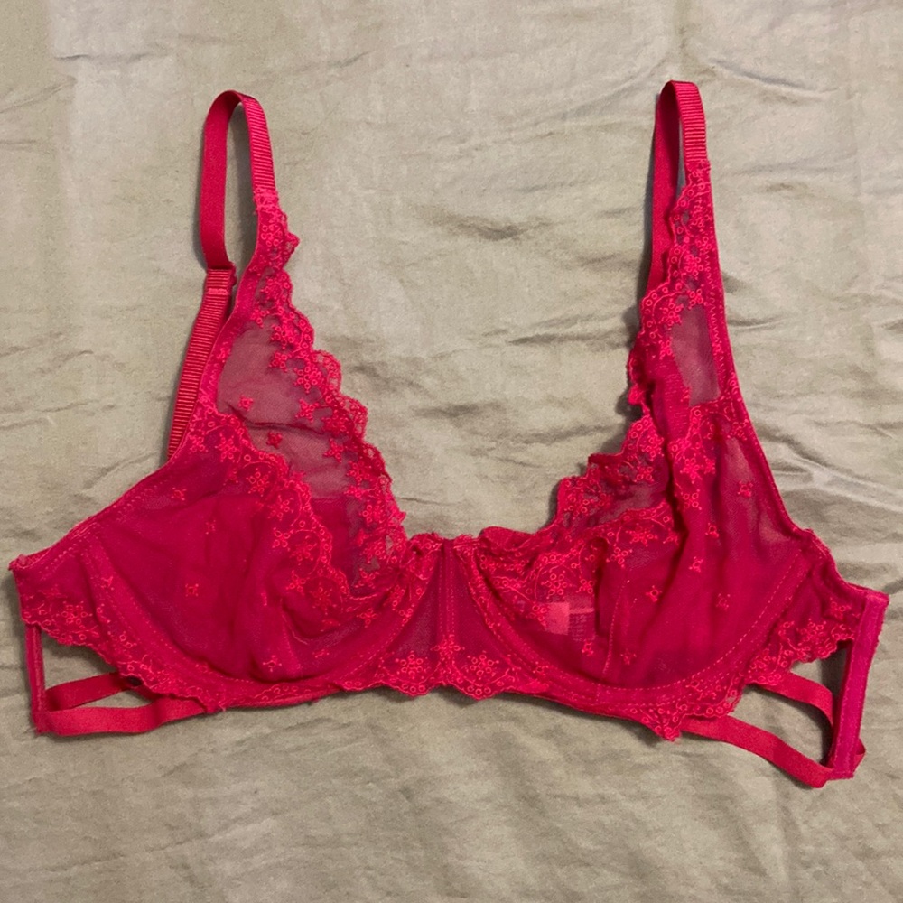Free People Intimately Sheer and Floral Lace Underwire Bra 34B